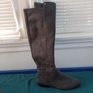 Michael Kor High boot